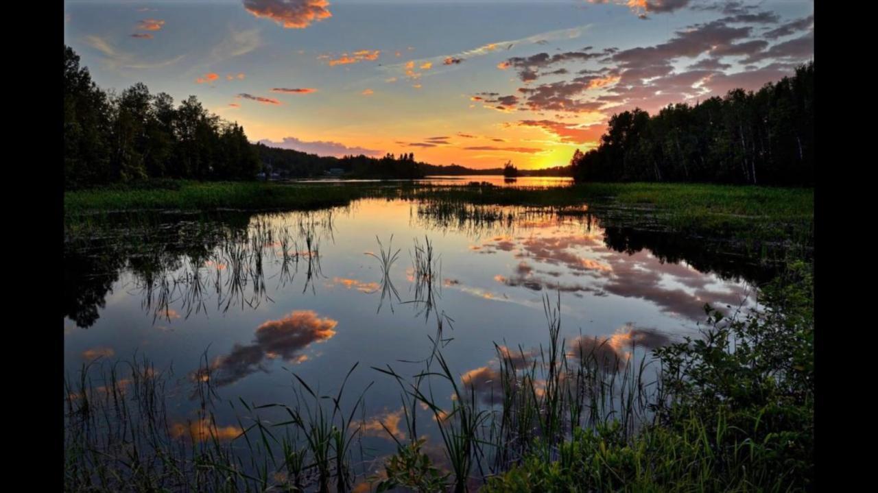 La Decouverte, Jacuzzi, Sauna, Et Terrasse Avec Vue Sur Lac A La Campagne Entre Toulouse Et Auch Villa Catonvielle ภายนอก รูปภาพ